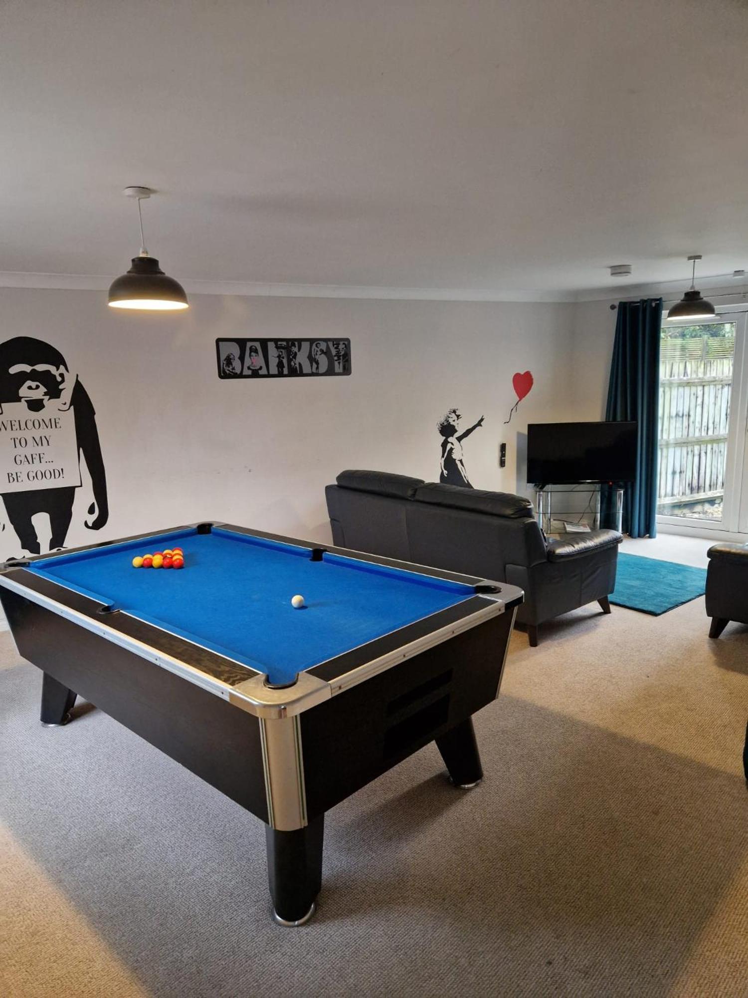 Hereford - Finch House - Modern 4 Bedroom House Located In South Hereford, Dog Friendly With Nearby Countryside, Pool Table, Sleeps Up To 10 Guests - Hosted By Rentmyhouse المظهر الخارجي الصورة